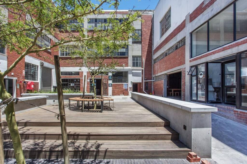 Spice Yard Lofts On Voortrekker-b118
